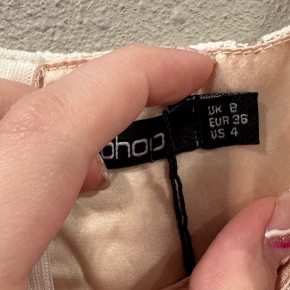 NWT Boohoo White Lace Detailed Dress - Picture 4 of 6